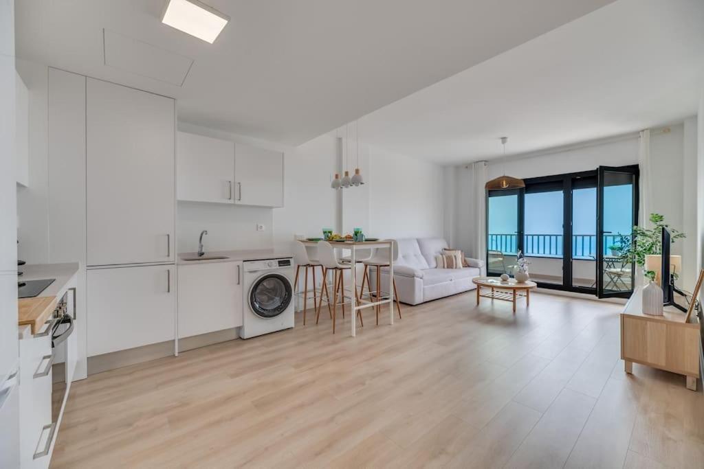 Lxr Nova Marina 2hab Vistas Al Mar Apartment *